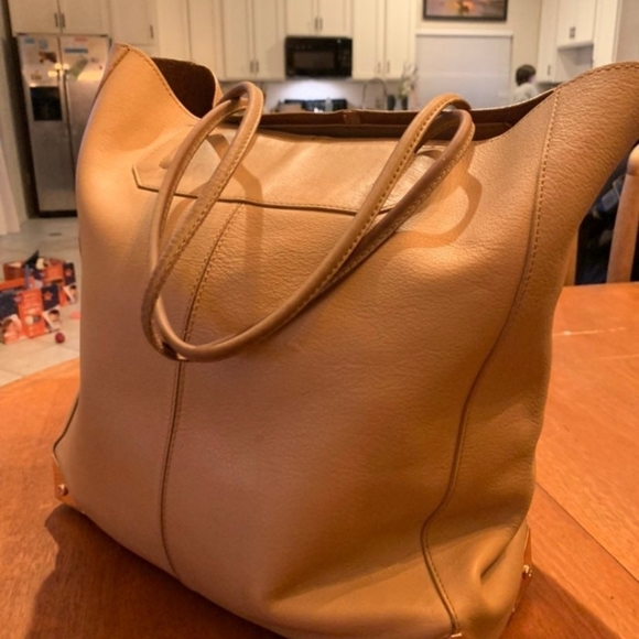 💥💯Authentic Alexander Wang Prism Genuine Leather Cream Tan Tote Bag Handbag💥 - Picture 2 of 9